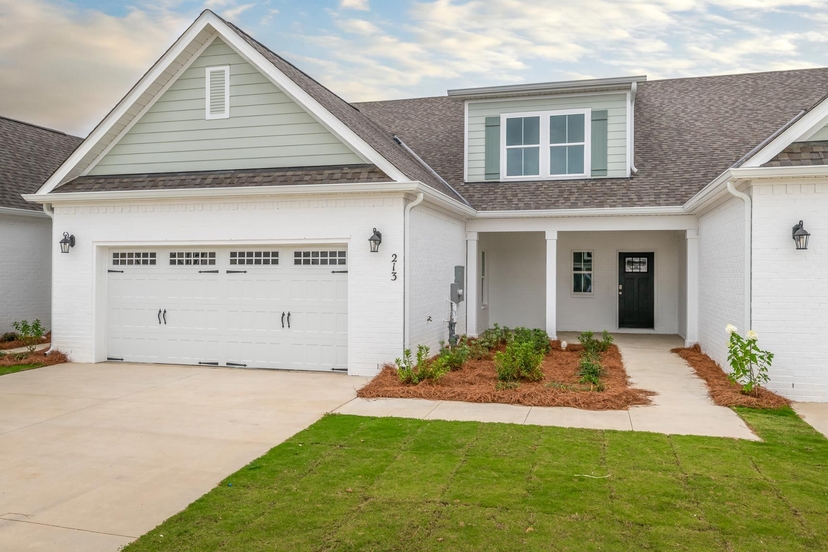213 Royal Oaks Drive